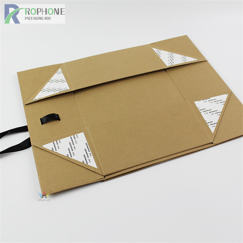 ກ່ອງຂອງຂວັນ Kraft Flat Pack: ການປະຕິວັດການຫຸ້ມຫໍ່ທີ່ເປັນມິດກັບສິ່ງແວດລ້ອມ ການປ່ຽນແປງຂອງຂັວນ ແລະຂາຍຍ່ອຍ